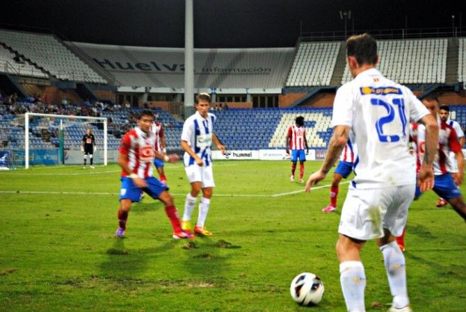 El Decano accede a la final de su trofeo por penaltis (8-7)