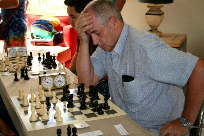 El onubense Biedma da la sorpresa en el XXII Open de Ajedrez 'Playas de Cartaya'