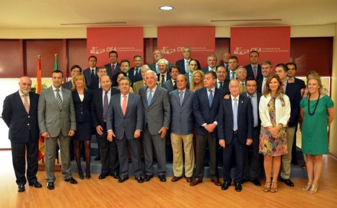 Impulso a la colaboración público privada para crecer y generar empleo en Andalucía