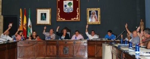 El Ayuntamiento de Isla Cristina elimina la paga extraordinaria a políticos y personal eventual