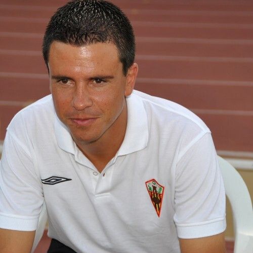 Sergio Lobera anuncia su marcha del San Roque