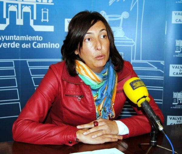 La alcaldesa de Valverde anuncia una reducción del IBI pero en los próximos años