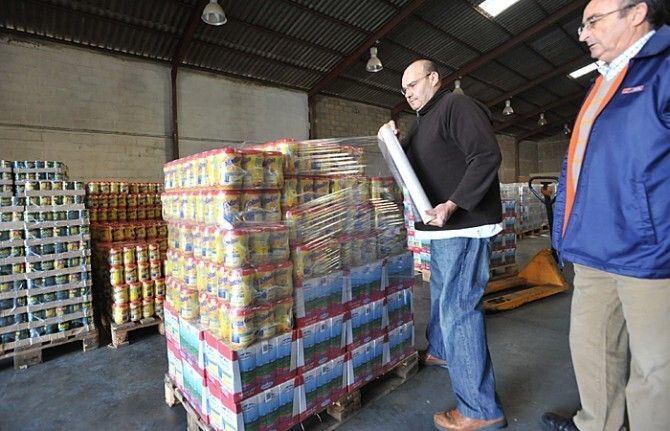 Investigan a una asociación que cobra por repartir la comida del Banco de Alimentos