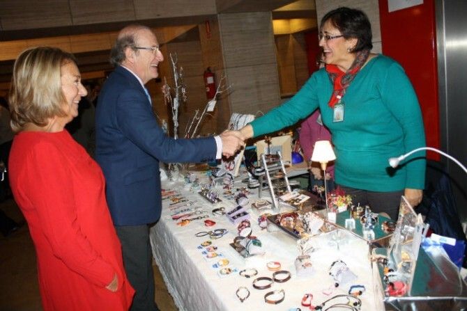 Arranca una nueva edición del Mercadillo de Proyecto Hombre en la Casa Colón