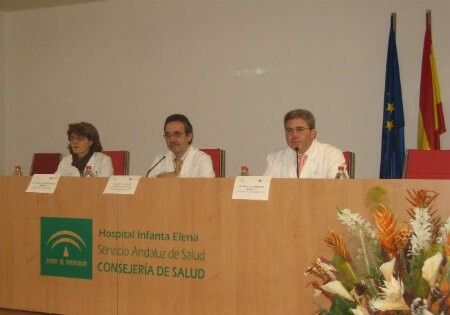 Las enfermeras debaten los nuevos retos de la profesión en el Infanta Elena