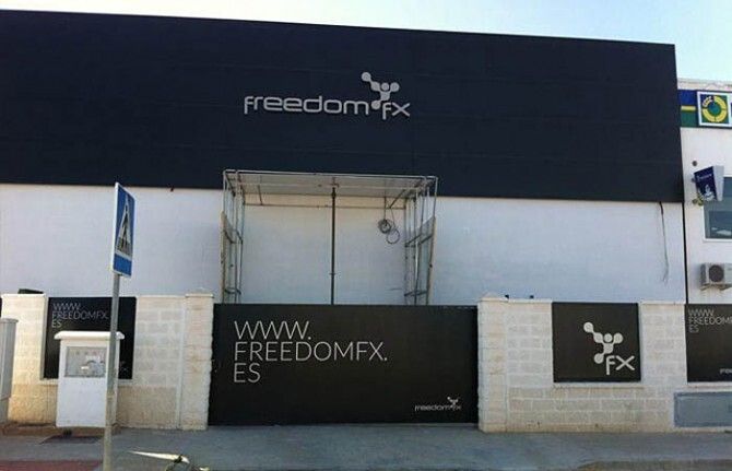 El Ayuntamiento de Ayamonte pone en marcha un servicio de transporte a una discoteca