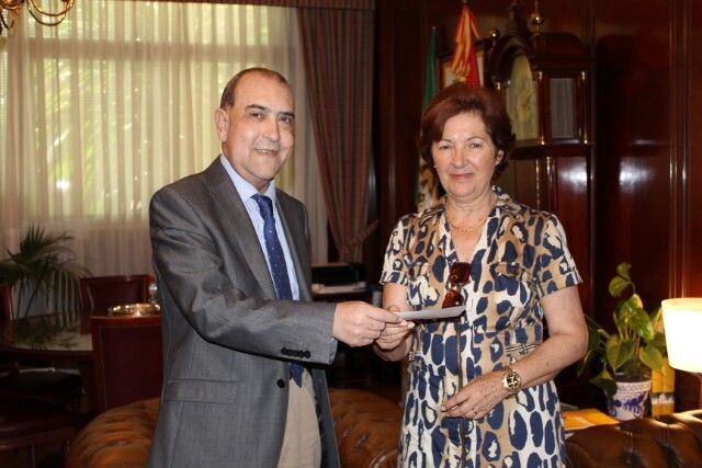 El Puerto de Huelva colabora con la Asociación Española contra el Cáncer