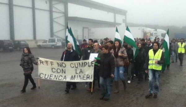 El SAT de la Cuenca Minera acusa a Riotinto Fruit de incumplir sus promesas