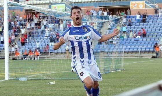 Jonathan Valle da positivo en un control de alcoholemia y el club dice que es 'algo usual en las fechas que vivimos'