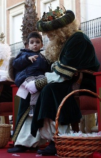 Los Reyes Magos ya tienen en sus manos las peticiones de los niños onubenses