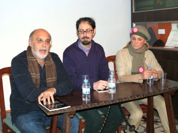 David Gorostiza presenta en Moguer su libro 'Nigronírica'