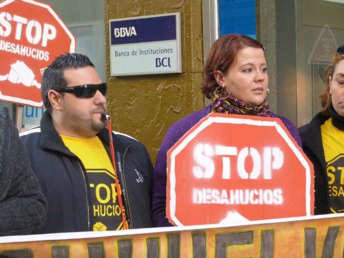 Sin casa y con una deuda de 100.000 euros