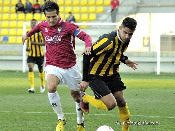 Peragón ajusticia al San Roque (0-1)