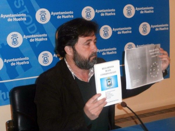 El PSOE duda de que el PP esté trabajando en el nuevo reglamento de participación ciudadana