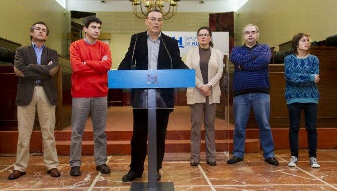 Diputación se adhiere al Manifiesto en defensa de la Autonomía Andaluza impulsado por la Cumbre Social