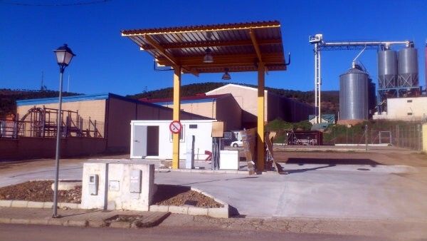 Higuera de la Sierra cuenta con la primera gasolinera 'Low-cost' de Andalucía