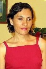 La escritora onubense Pepi Virella presenta este jueves sus poemas en Punta Umbría