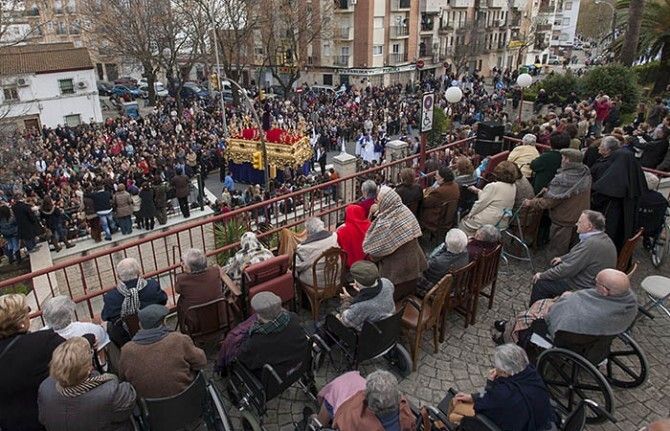 La sencillez del barrio de la Hispanidad cautiva a Huelva