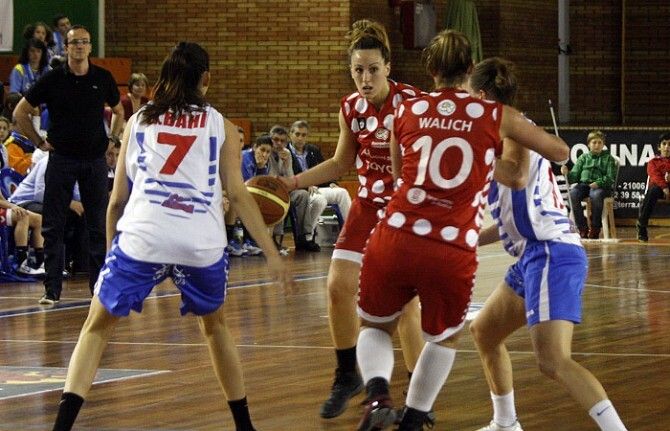 No hubo milagro para el Conquero (58-64)