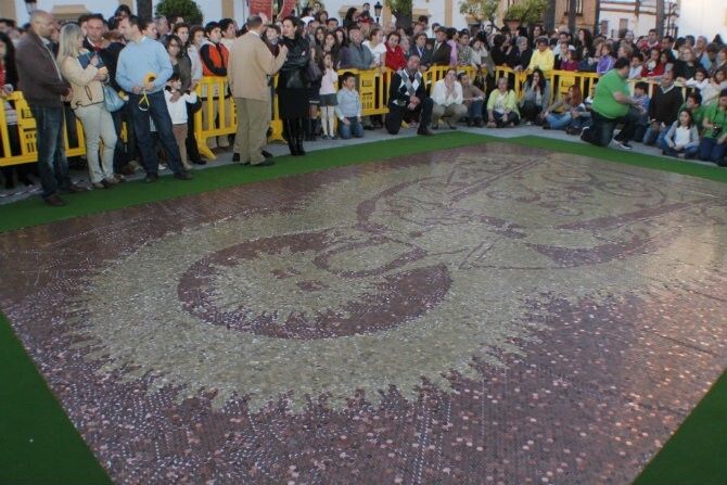 La Palma logra el Récord Guinness con el mosaico de la Virgen del Valle