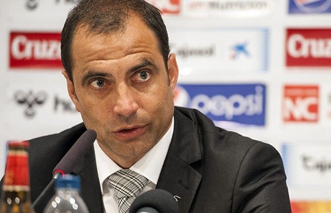 Esnáider: “Regalamos un partido que teníamos para ganar”