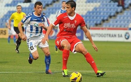 El Recre ha ganado en tres de sus 10 visitas a El Molinón