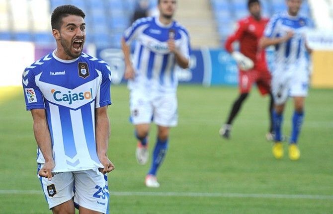 Stosic confirma que Chuli realizará la pretemporada con el Betis