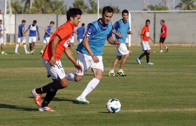Justas y entretenidas tablas entre el Recre y su filial (1-1)
