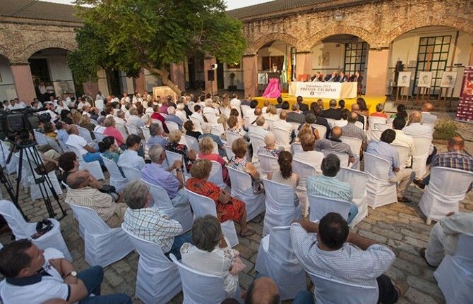 Bernardo Romero desgrana con pasión la historia de la fiesta de los toros