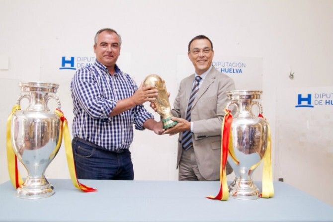 Las Copas de la Selección, a disposición de los onubenses en Diputación