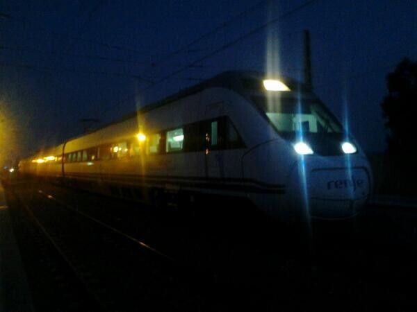 Una avería en el Alvia desde Madrid obliga a los pasajeros a llegar a Huelva en un cercanías