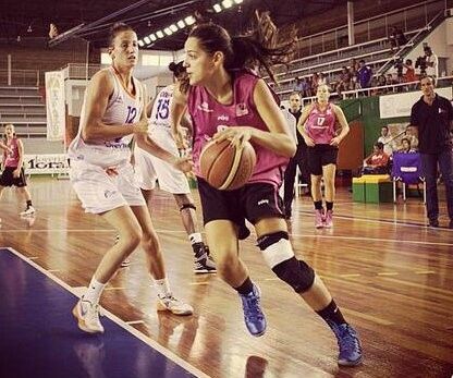 Derrota por la mínima del Conquero ante el campeón de la LF (60-61)