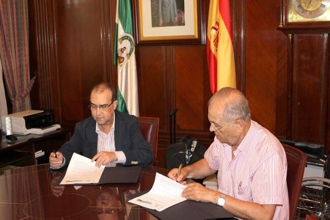 El Puerto de Huelva renueva su colaboración con la asociación benéfica Resurgir