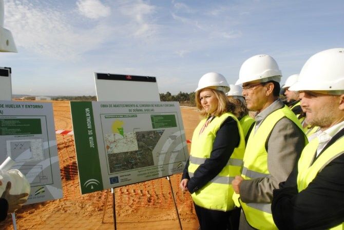La Junta destaca que las obras del trasvase contribuirán a mejorar el equilibrio hídrico del entorno de Doñana