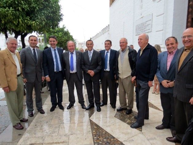 Francisco Díaz, ex alcalde de Moguer, recibe el Perejil de Plata de la Fundación Juan Ramón Jiménez