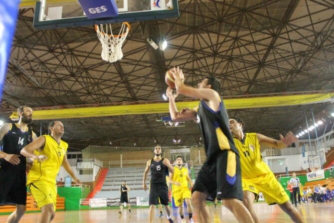 El Por Huelva supera a Palos en su segundo amistoso (75-69)