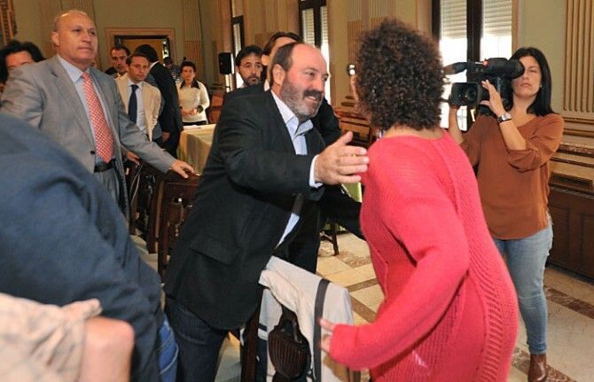 Yolanda Cabezas toma posesión como concejala no adscrita
