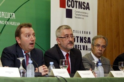 Una empresa de Vigo fabricará catamaranes en los astilleros