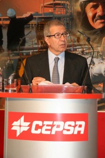 El Recreativo de Tenis homenajeará a Carlos Alcázar, ex director de Comunicación de Cepsa