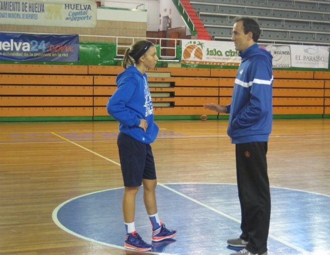 Gabi Carrasco espera que Bogićević dé un plus al juego exterior del equipo
