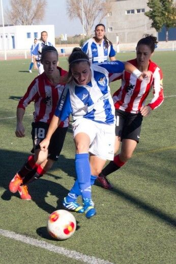 Irune rompe el hechizo del Cajasol San Juan (0-1)