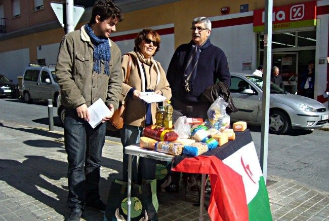 IU organiza una jornada de recogida solidaria de alimentos para el pueblo saharaui