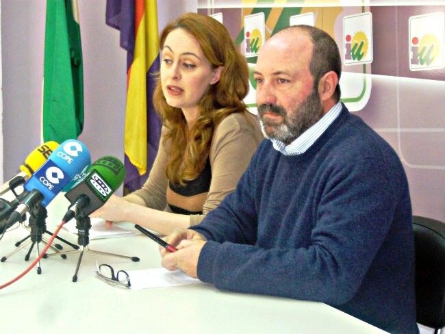 IU se opone a la incineración de residuos en la cementera de Niebla 'por sus riesgos medioambientales'