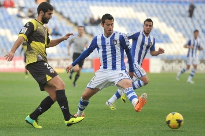 Larena: “El partido de ida ante el Barça B es un espejo donde mirarnos”