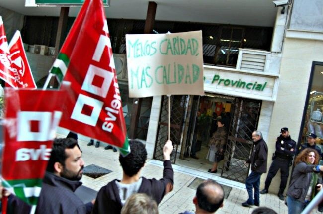 CCOO denuncia que la Junta 'está desmontando el servicio de Protección de Menores'