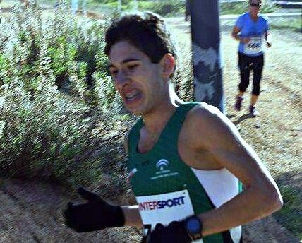 El sanjuanero Juanjo García corre por Andalucía en el Nacional Junior de Cross