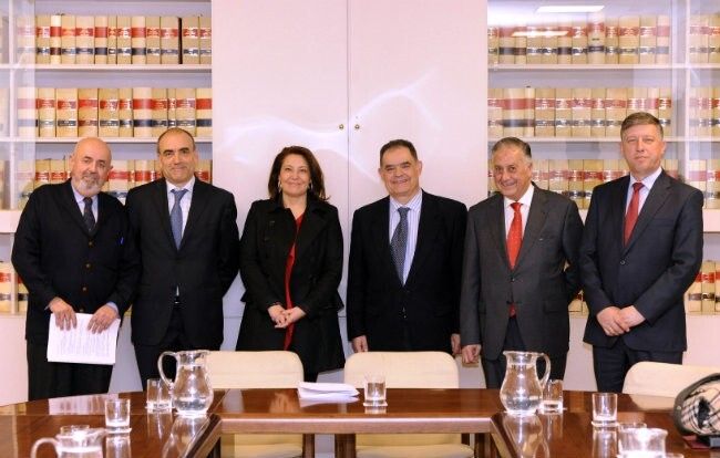 Fomento se reúne con representantes de Huelva para establecer las actuaciones en materia ferroviaria
