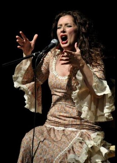 El flamenco universal de Carmen Benjumea llega a las Cocheras del Puerto