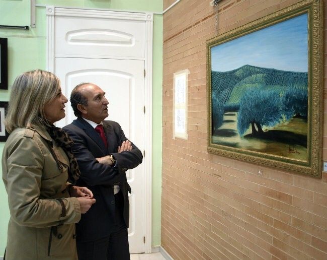 Manuel Toscano expone más de 40 obras en el edificio municipal de Bellavista
