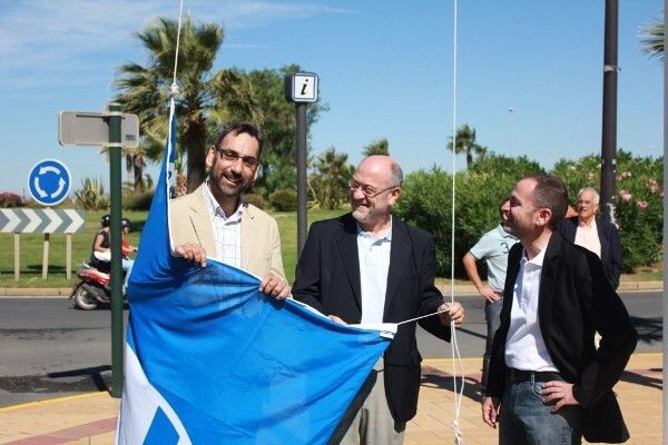 Las banderas azules ondean en los puertos deportivos de Ayamonte, Marina Isla Canela e Isla Cristina
